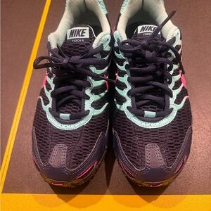 Nike Women's Torch 4 Athletic Shoes - Navy and Light Blue